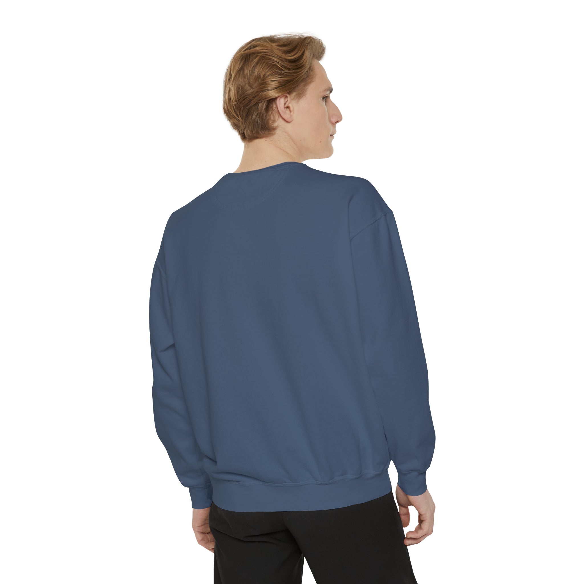 Je ne sais qoui Unisex Garment-Dyed Sweatshirt