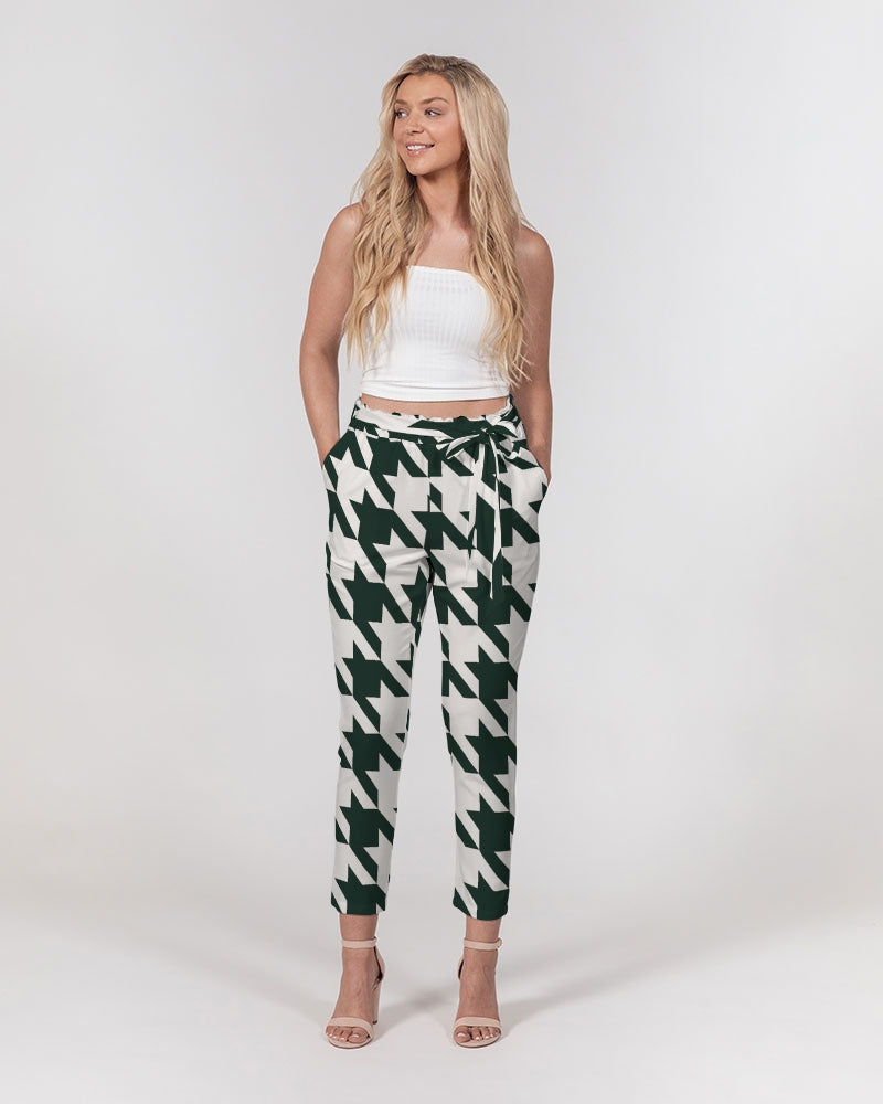 Here Women's Belted Tapered Pants
