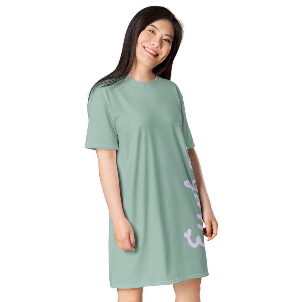 T-shirt dress